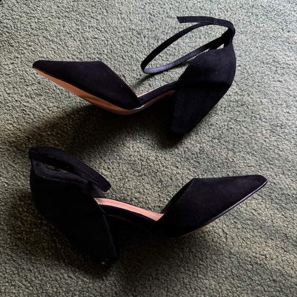 NEW ASOS Speakeasy Black Pointed Ankle Strap Vintage Style Heels Size 6 40s 50s - Picture 3 of 5